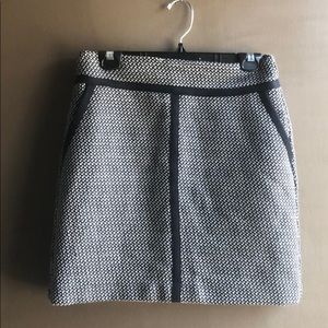 Loft Skirt with pockets